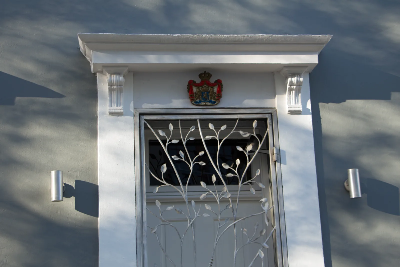 A decorative heritage door in De Waterkant